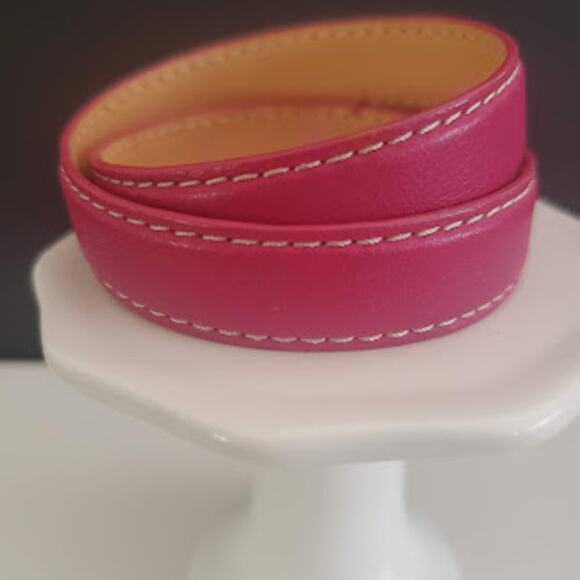 Coach Double Wrap‎ Leather Bracelet Berry Pink with Blue Enamel Turn Lock Clasp - Picture 2 of 10